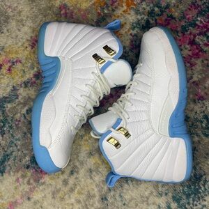 Jordan 12 (white/university blue)